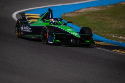 16 BUEMI Sébastien (swi), Envision Racing, Jaguar I-Type 7, action during the pre-season testing of the 2024-25 ABB FIA Formula E World Championship, on the Circuit del Jarama from November 5 to 8, 2024 in San Sebastián de los Reyes, Spain - Photo André Ferreira / DPPI